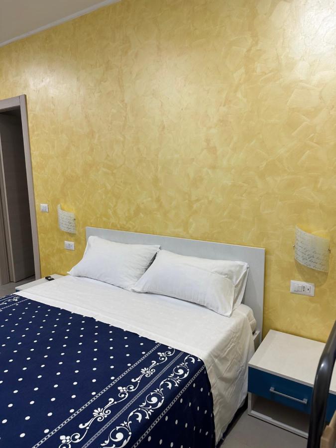 A Due Passi Dal Mare Bed & Breakfast Catanzaro Bagian luar foto