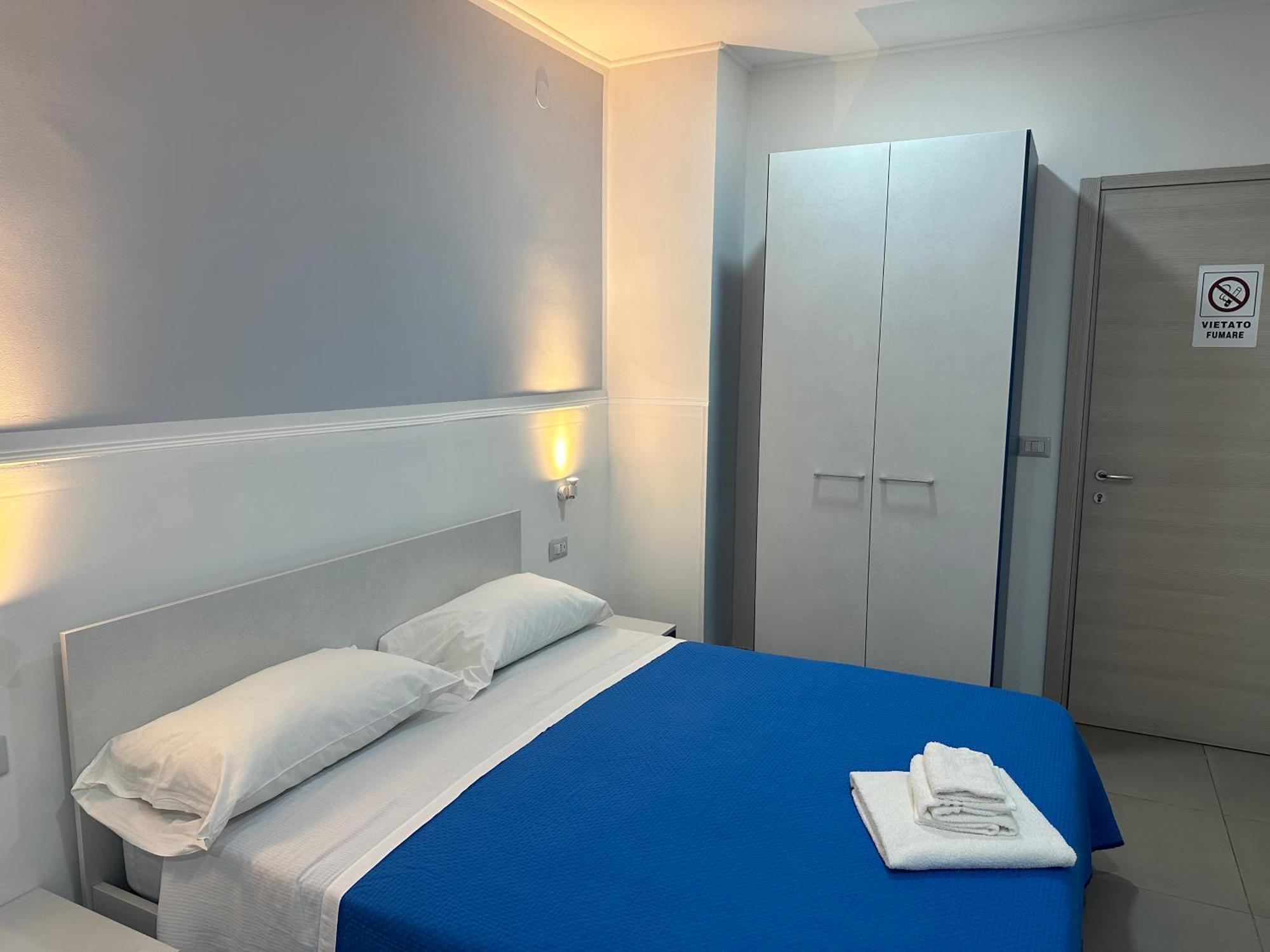 A Due Passi Dal Mare Bed & Breakfast Catanzaro Bagian luar foto